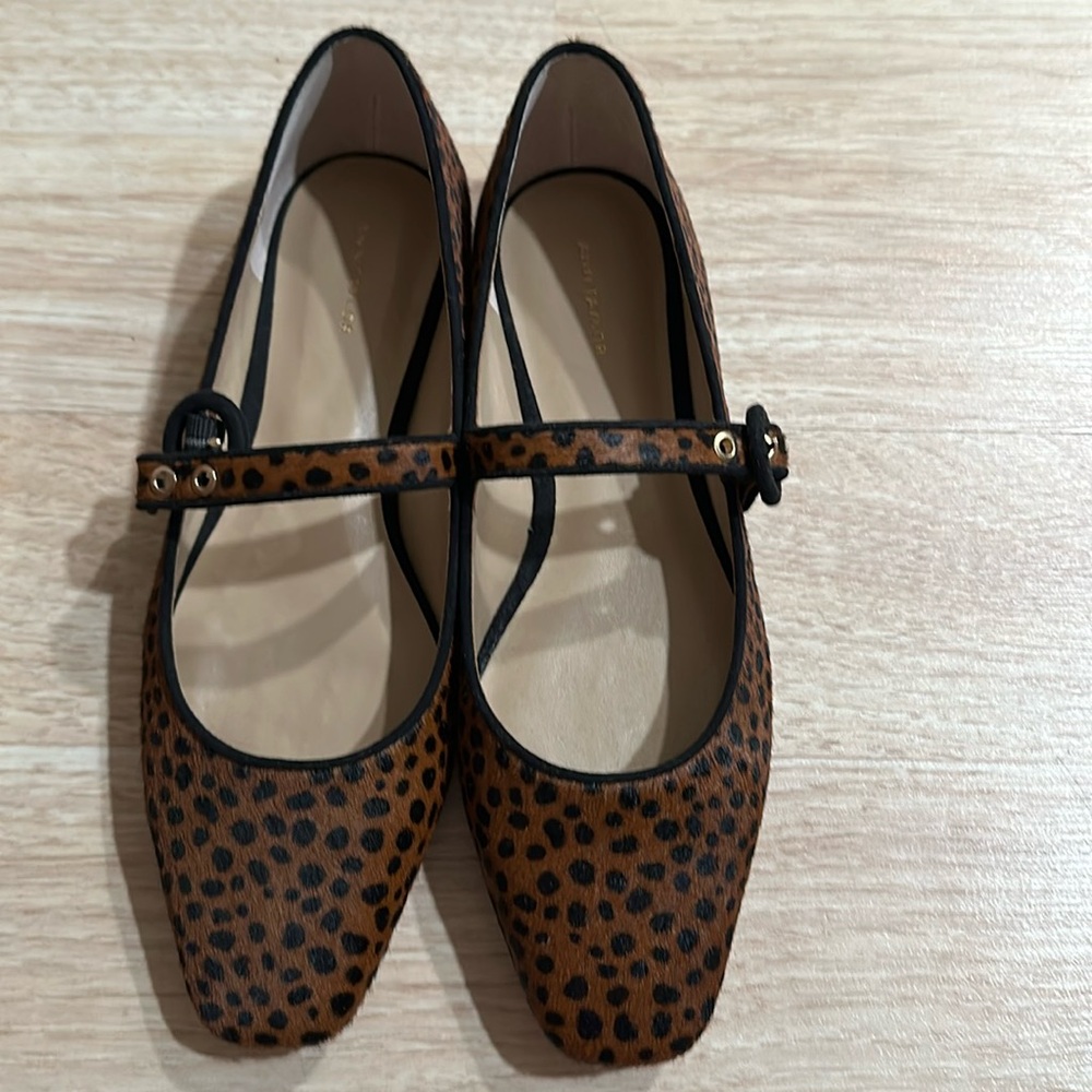 Rare Ann Taylor Leopard Mary Jane Flats 8.5